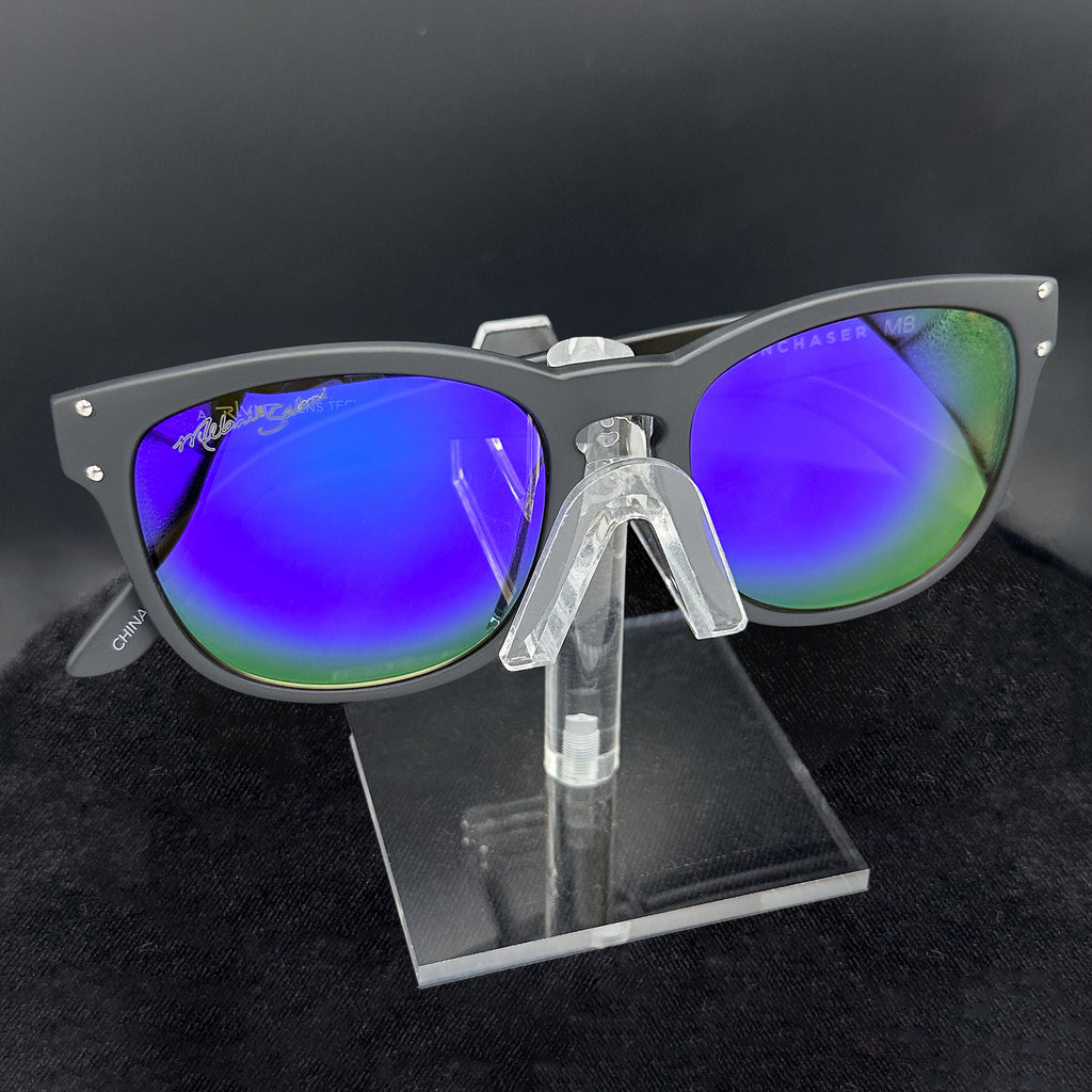 Melanie Salemi Engraved Sunchasers